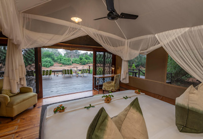 19 tented safari suites