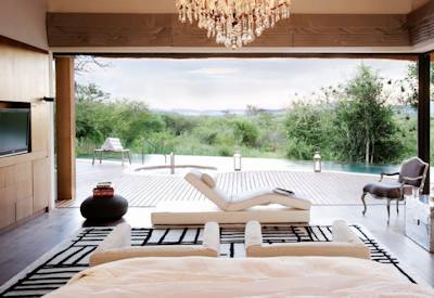 Spacious open-air luxury suite at Molori Safari Lodge Madikwe Game Reserve