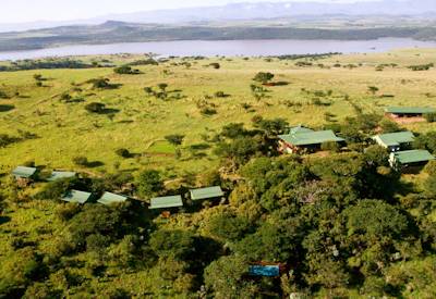 Panoramic views over Spioenkop Game Reserve and Drakensberg from Three Tree Hill Lodge