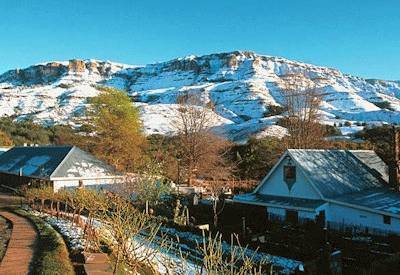 Cleopatra Mountain Farmhouse Central Drakensberg Kamberg Valley gourmet safari South Africa