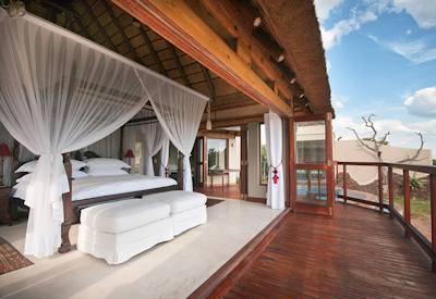 Luxury safari lodge Madikwe Game Reserve malaria-free Big Five North West South Africa