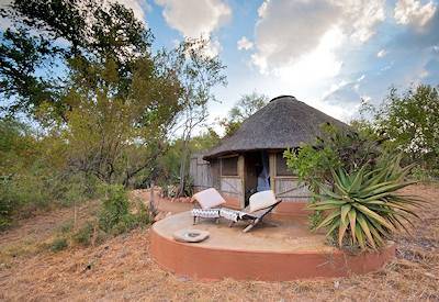 Umlani Bush Camp oil lantern no electricity authentic bush camp Timbavati South Africa