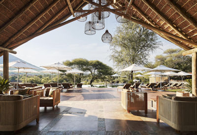 Outdoor dining in the QWABI Private Game Reserve