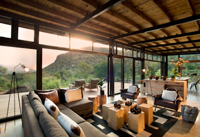 Open plan lounge and bar area
