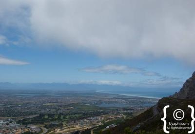 Klein Constantia wine estate Cape Town Vin de Constance Sauvignon Blanc mountain backdrop Constantia