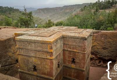 Bet Giyorgis Church Lalibela Ethiopia underground tunnel connection northern southern clusters