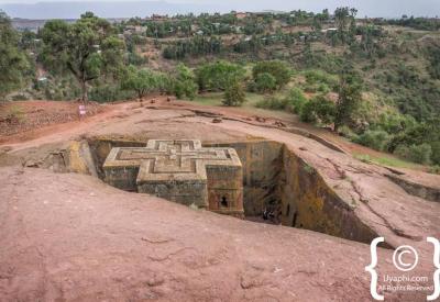 Bet Giyorgis Church Lalibela Ethiopia 13 mountain peaks visible horizon Eighth Wonder photography