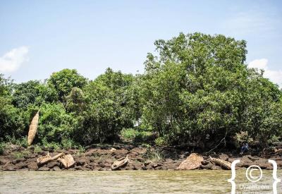 Lake Tana Ethiopia atmospheric mist highland morning Bahir Dar photography Uyaphi