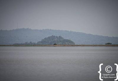 Lake Tana Ethiopia 85km long 66km wide 15m deep highlands plateau Bahir Dar