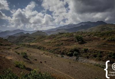 Lalibela Ethiopia stunning mountain vistas surrounding town photography Uyaphi