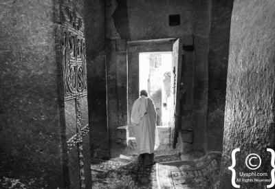 Lalibela Ethiopia pilgrim white shawl shema devout Orthodox Christian people photography