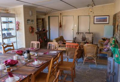 Büllsport Guestfarm outdoor area Naukluft Mountains Namibia budget farm-stay Sossusvlei