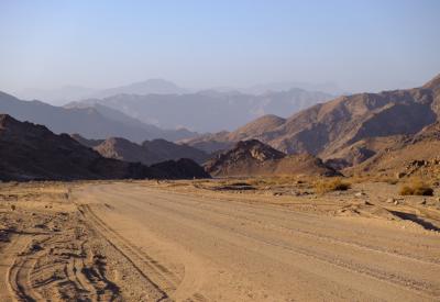 Orange River mountain ranges C13 road Namibia Richtersveld border South Africa