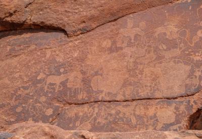 Twyfelfontein giraffe antelope rock engravings largest concentration Africa Damaraland