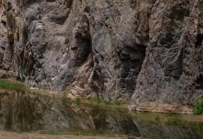 Hoarusib River Valley Photos