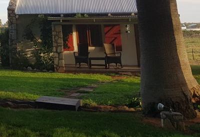 kalahari uyaphi