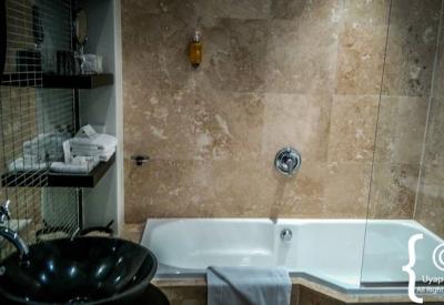 O On Kloof private swimming pool boutique hotel Bantry Bay Cape Town South Africa