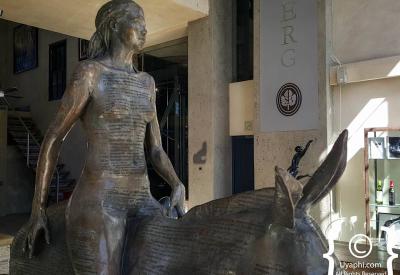 Outdoor sculptures and artworks Saronsberg Wine Estate Tulbagh Western Cape