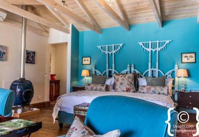 Tintswalo Atlantic lodge Chapman's Peak mountain backdrop Hout Bay Cape Town