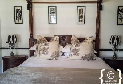Luxury suite with old-world charm decor The Tulbagh Boutique Hotel Western Cape