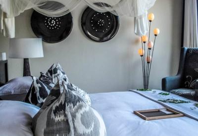 Lion Sands Ivory Lodge outdoor pool and relaxation Sabi Sand Game Reserve South Africa