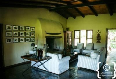 Nottens Bush Camp outdoor boma dining Sabi Sand Game Reserve Greater Kruger South Africa