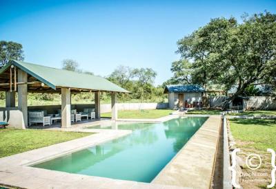 Nottens Bush Camp safari suite private viewing deck Sabi Sand Game Reserve South Africa