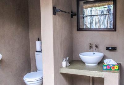 Umlani Bush Camp thatched chalet open veranda Timbavati Game Reserve South Africa