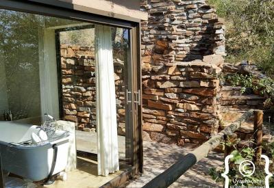 Sundowner Impodimo Game Lodge Madikwe Game Reserve malaria-free South Africa