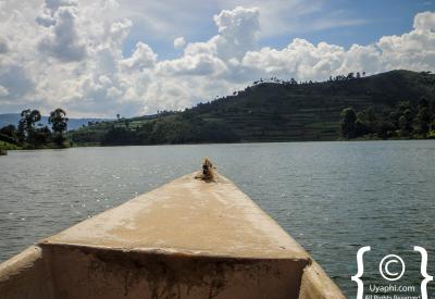 Rwenzori Mountains snow-capped peaks Uganda scenery photography