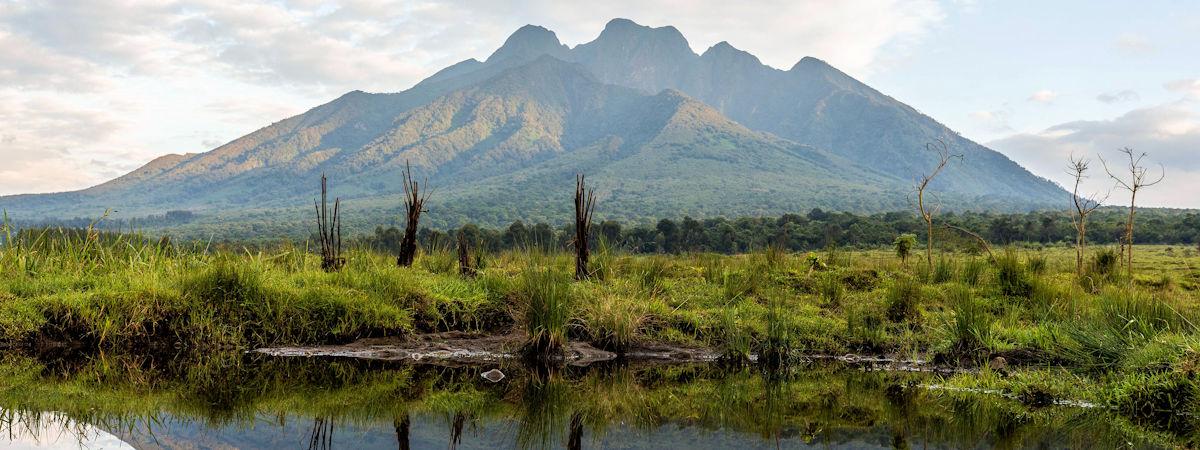 10 Reasons to Visit Volcanoes National Park