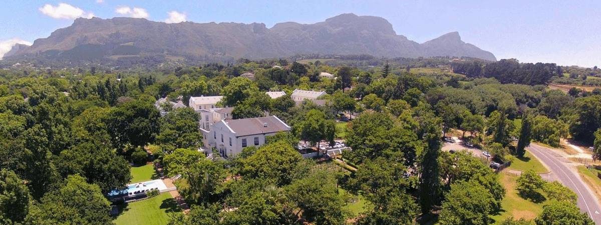 Alphen Boutique Hotel