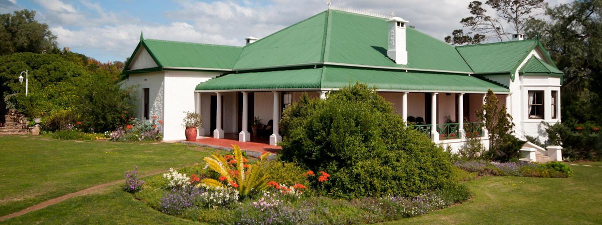 Malaria Free Amakhala Leeuwenbosch Country House