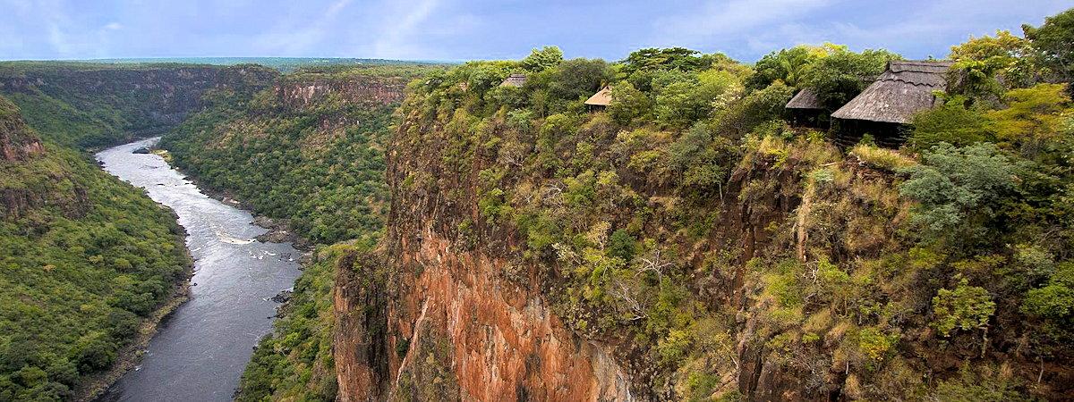 Gorges Lodge high above the Zambezi River