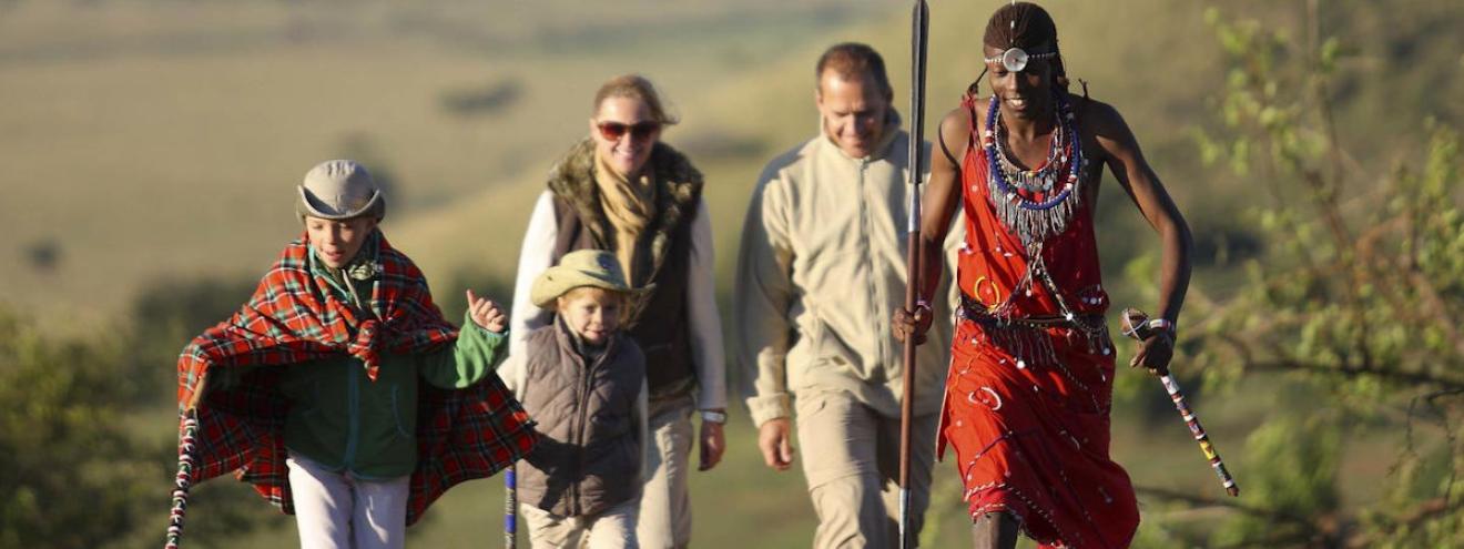 Kenya Masai Mara National Reserve Big Five Great Migration wildebeest Mara River crossing safari guide