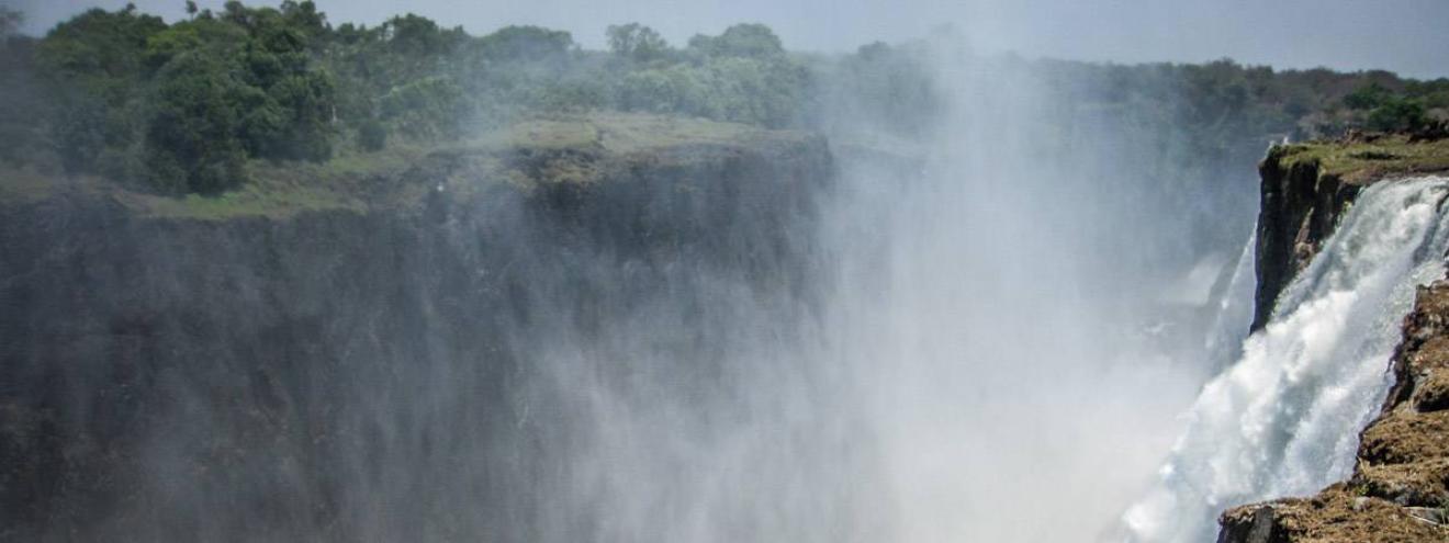 Blog and travel posts in Zimbabwe