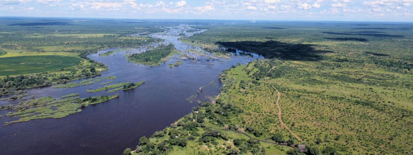 5 best lodges Victoria Falls Zimbabwe River Lodge Elephant Camp Old Drift Mpala Jena Matetsi Zambezi