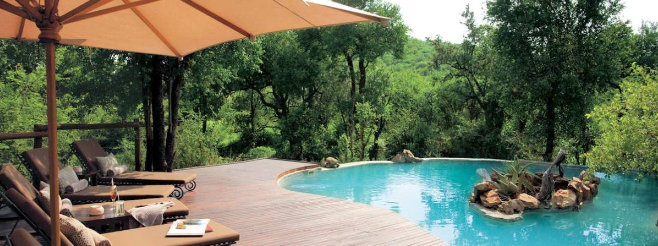 Impodimo Game Lodge five-star unfenced safari lodge Madikwe Game Reserve South Africa
