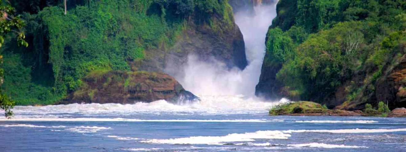 Murchison Falls Safari 4 days Nile Safari Lodge Nile River Uganda's largest national park