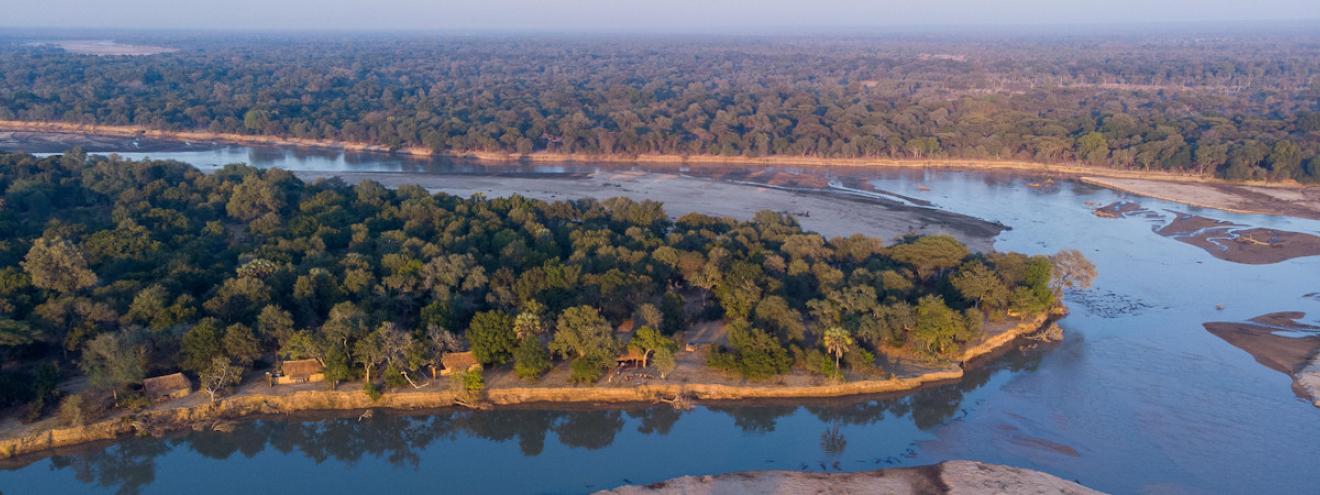 Takwela Camp exclusive solar powered thatched chalets with open fronts offering panoramic views of the wilderness