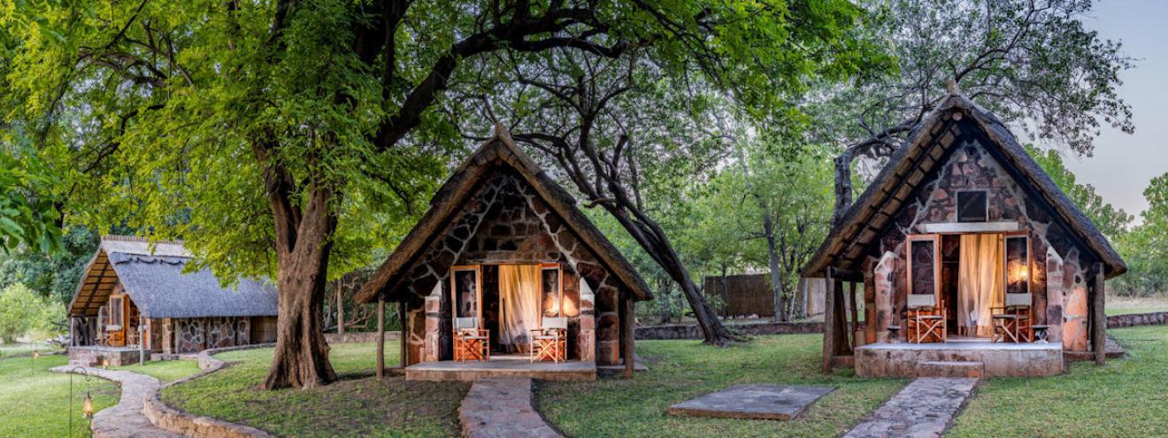 Bumbusi Wilderness Camp 7 stone thatch chalets Hwange National Park Zimbabwe Hideaways