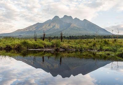 10 Reasons to Visit Volcanoes National Park