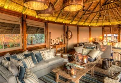 Camps main and central guest area