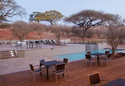 Lodge outdoor dining area