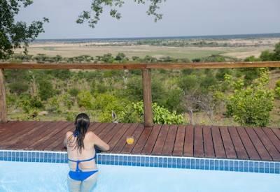 Pool and flodplain views