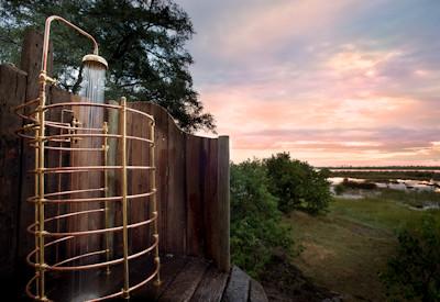 Outdoor showers with views