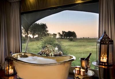 Stunning free standing bathtub