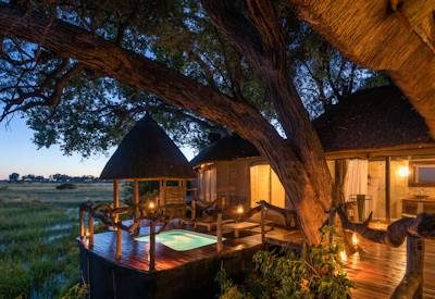 Private pool and viewing deck