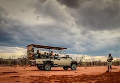 Spectacular game drives and wildlife viewing