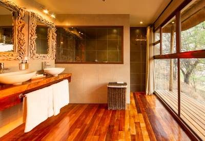 En-suite bathrooms with views
